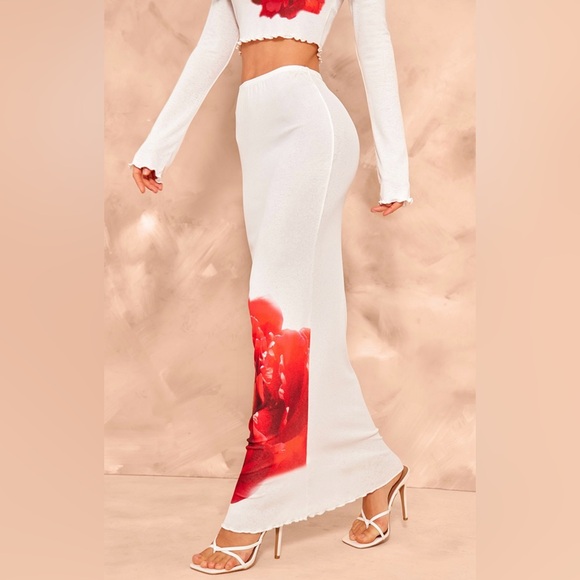 White floral print set - Picture 5 of 10